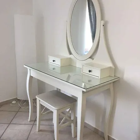 22 Apartment